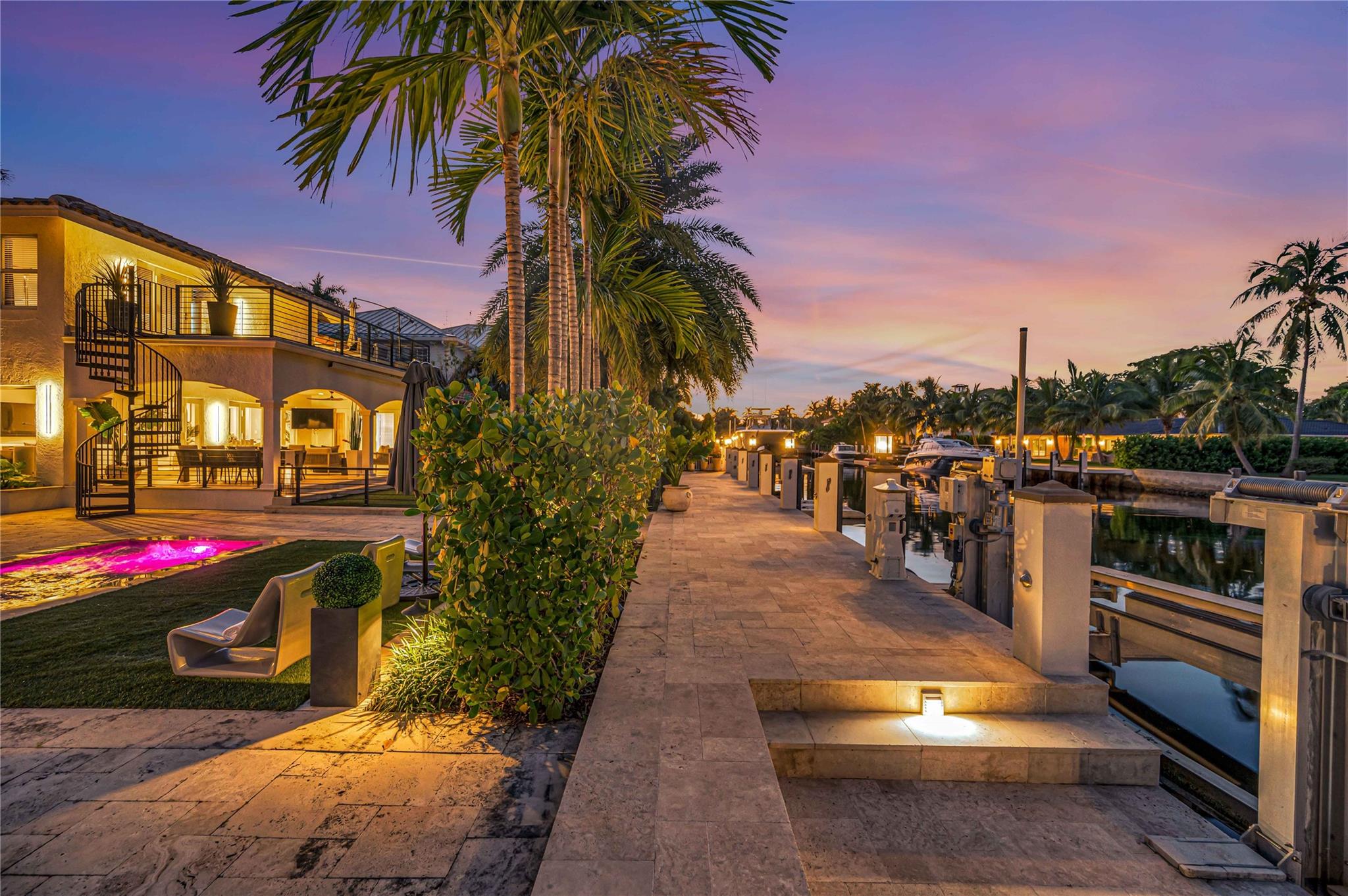 2323 Delmar Pl Fort Lauderdale, FL 33301