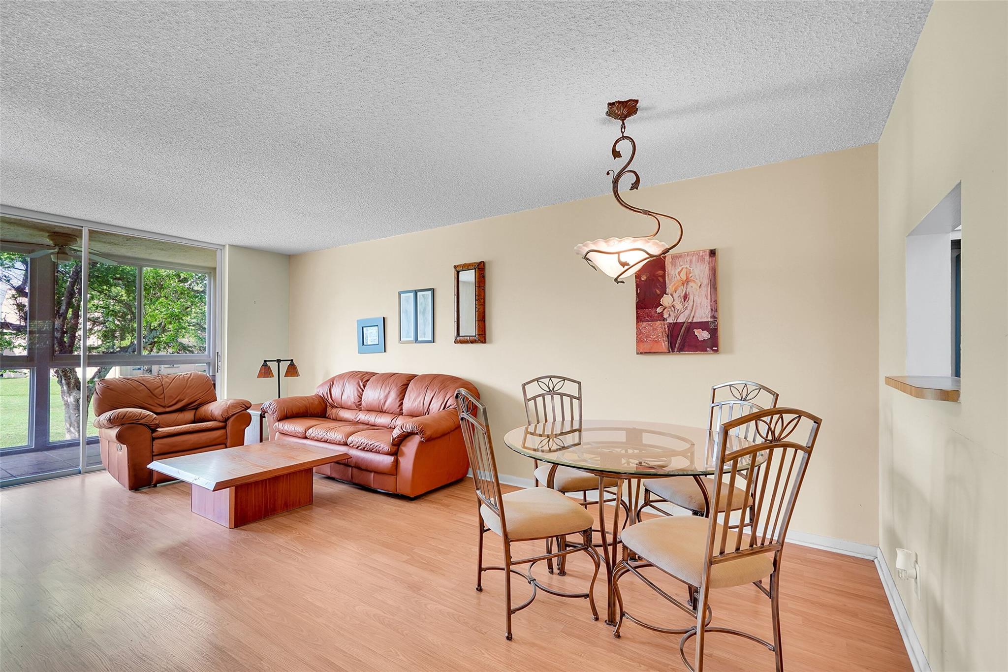 9261 Sunrise Lks Blvd #201