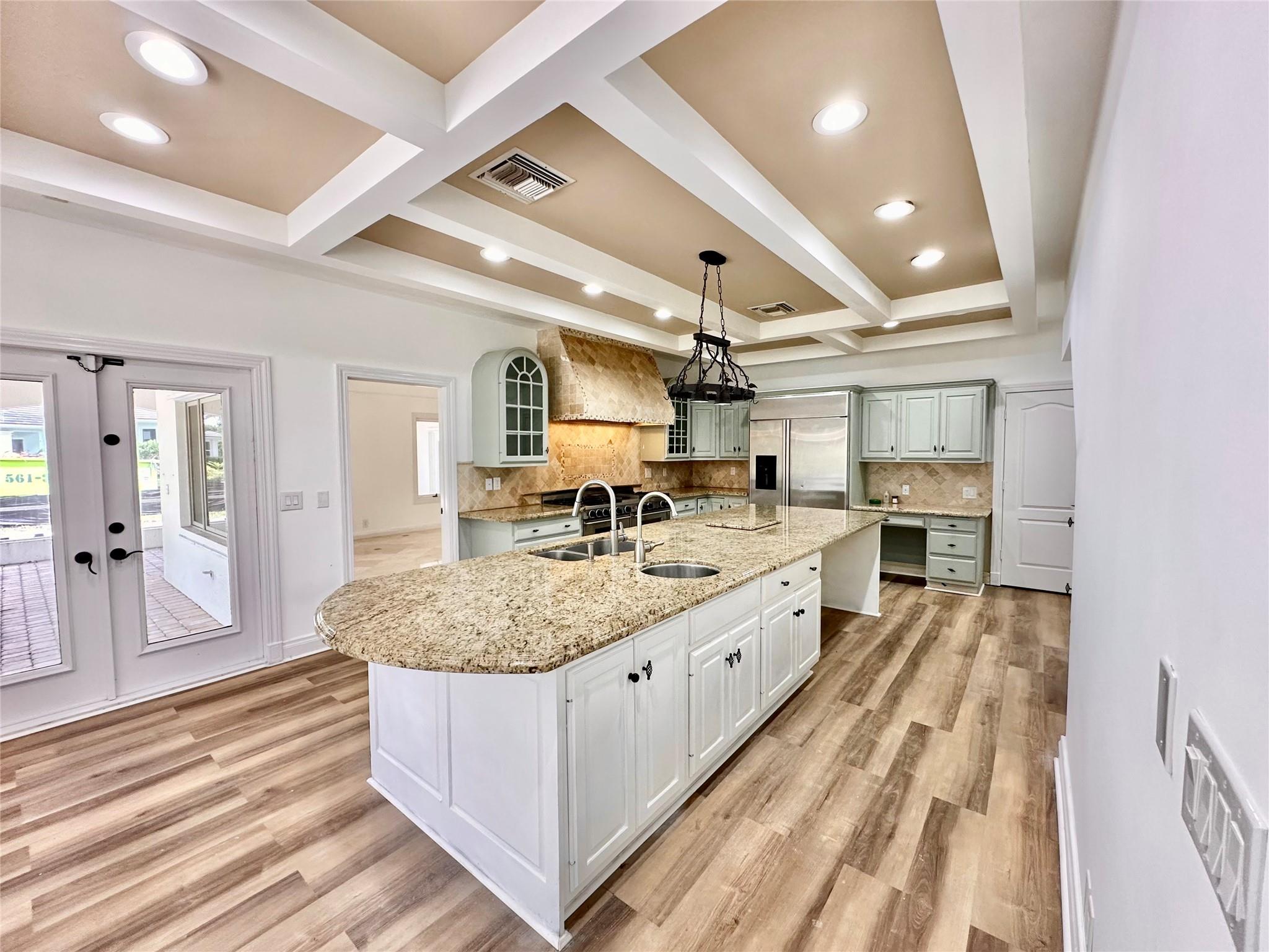 10519 Pine Tree Ter Boynton Beach, FL 33436