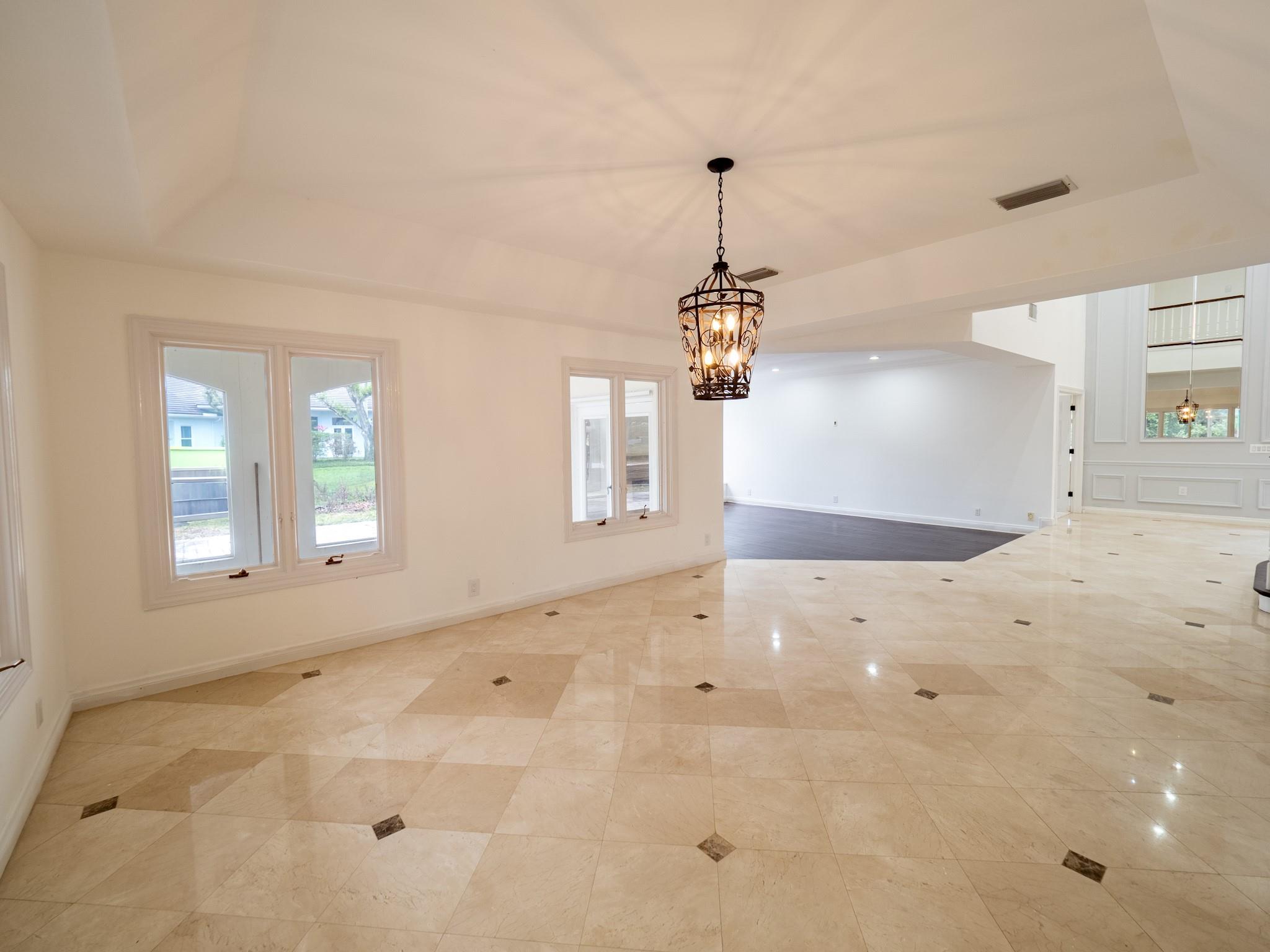 10519 Pine Tree Ter Boynton Beach, FL 33436