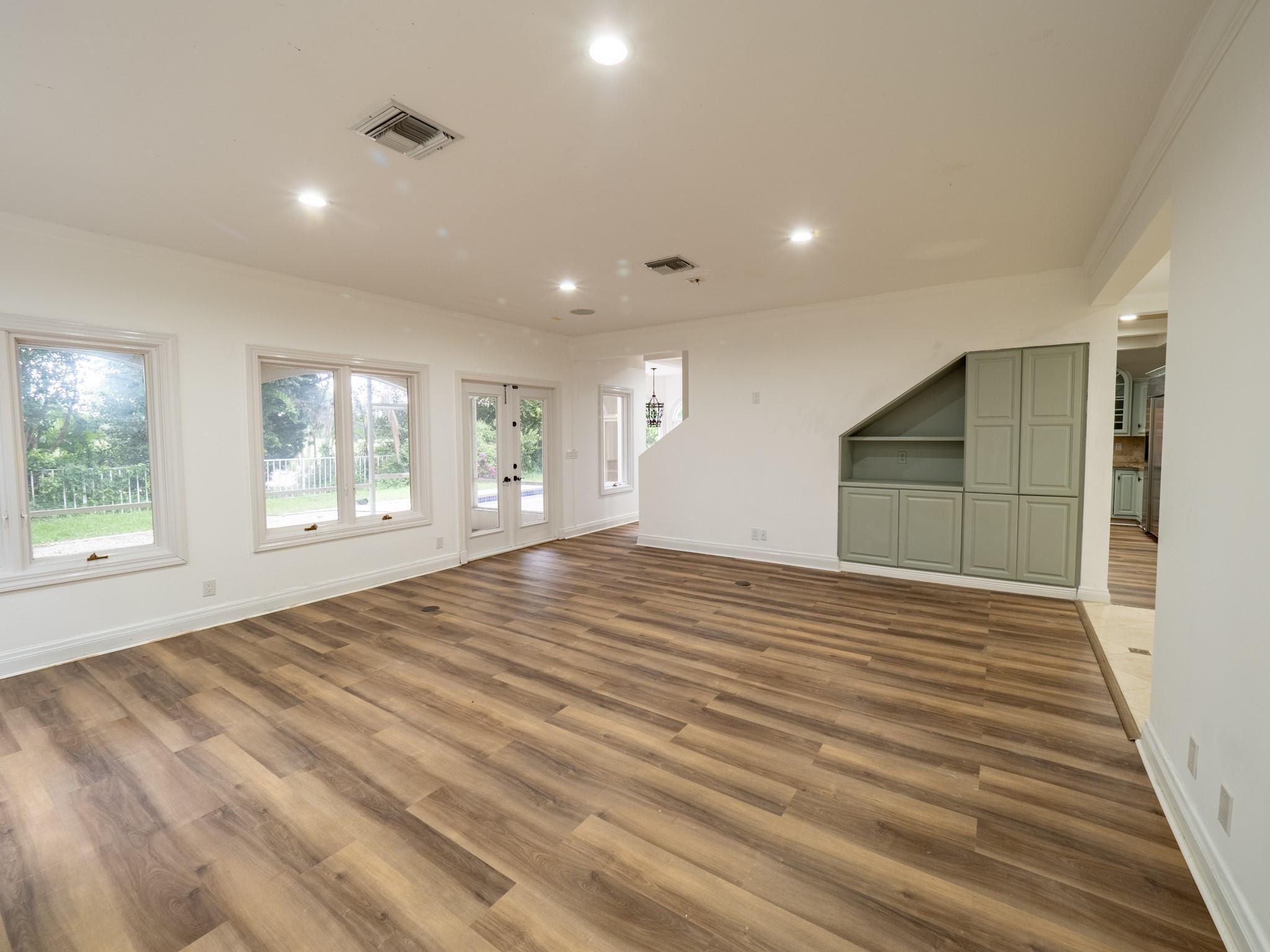 10519 Pine Tree Ter Boynton Beach, FL 33436