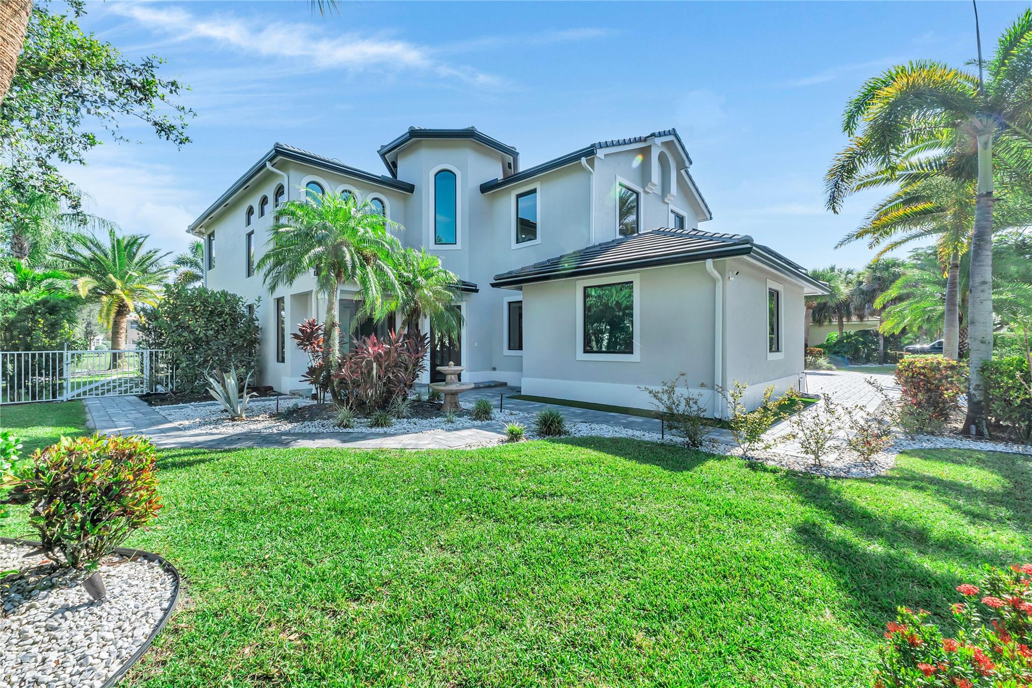 11737 Windsor Bay Pl