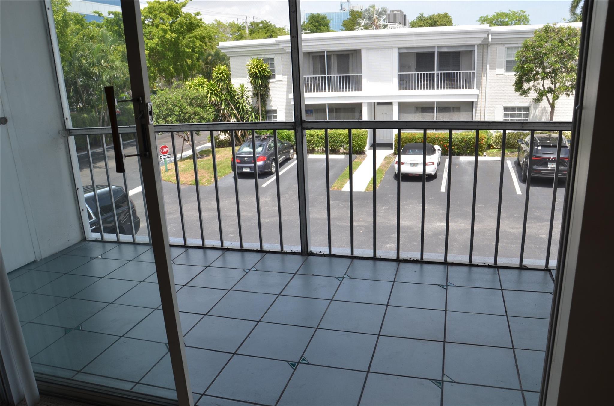 6307 Bay Clb Dr #3 Fort Lauderdale, FL 33308