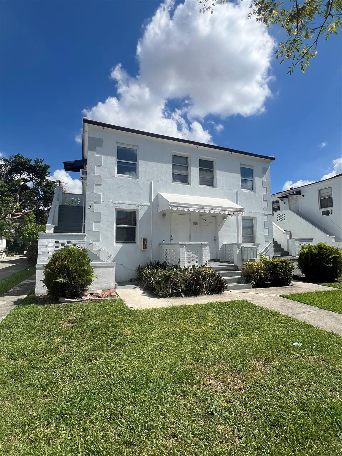 31 Sidonia Ave #4