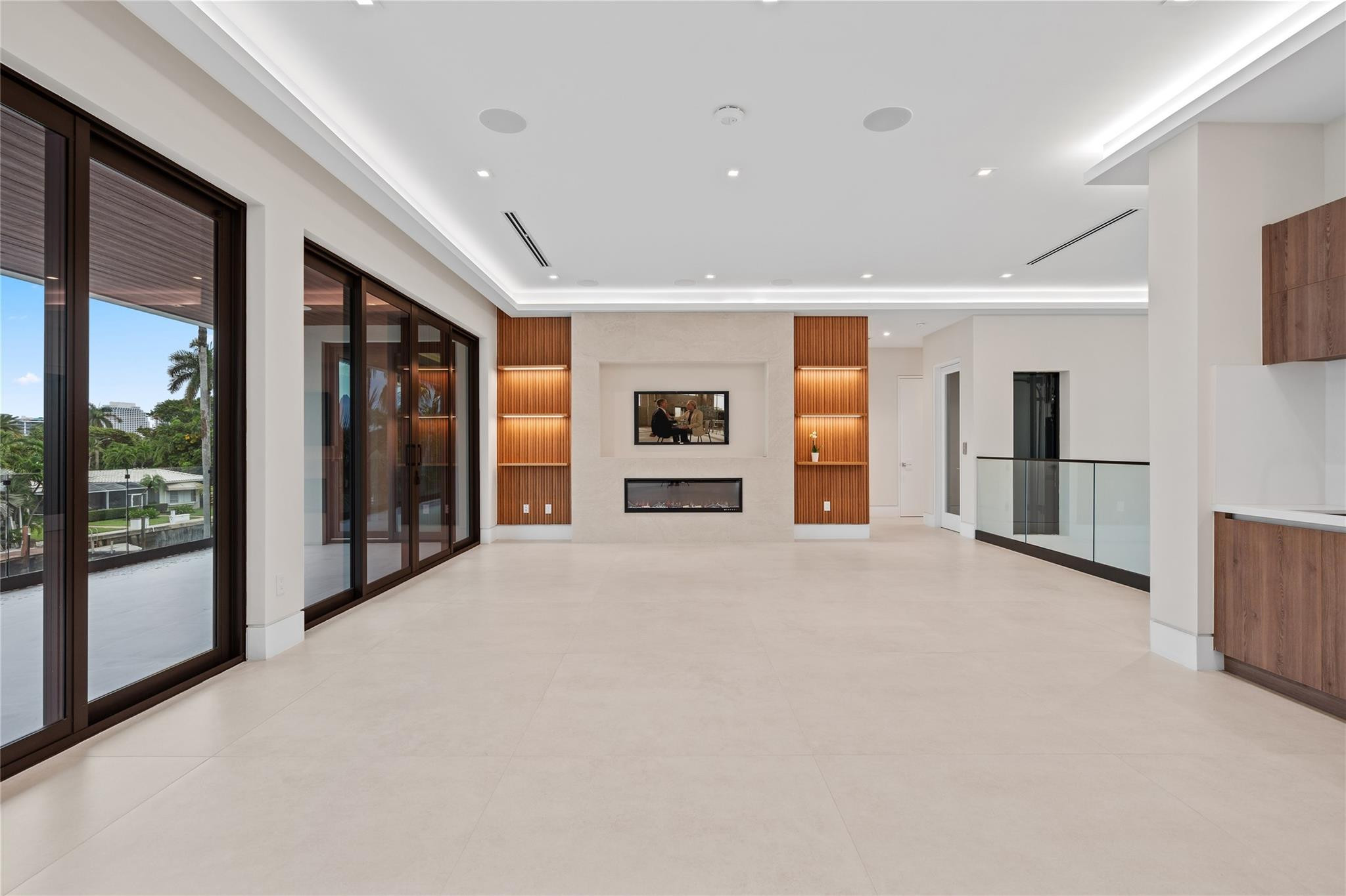 2405 Castilla Fort Lauderdale, FL 33301