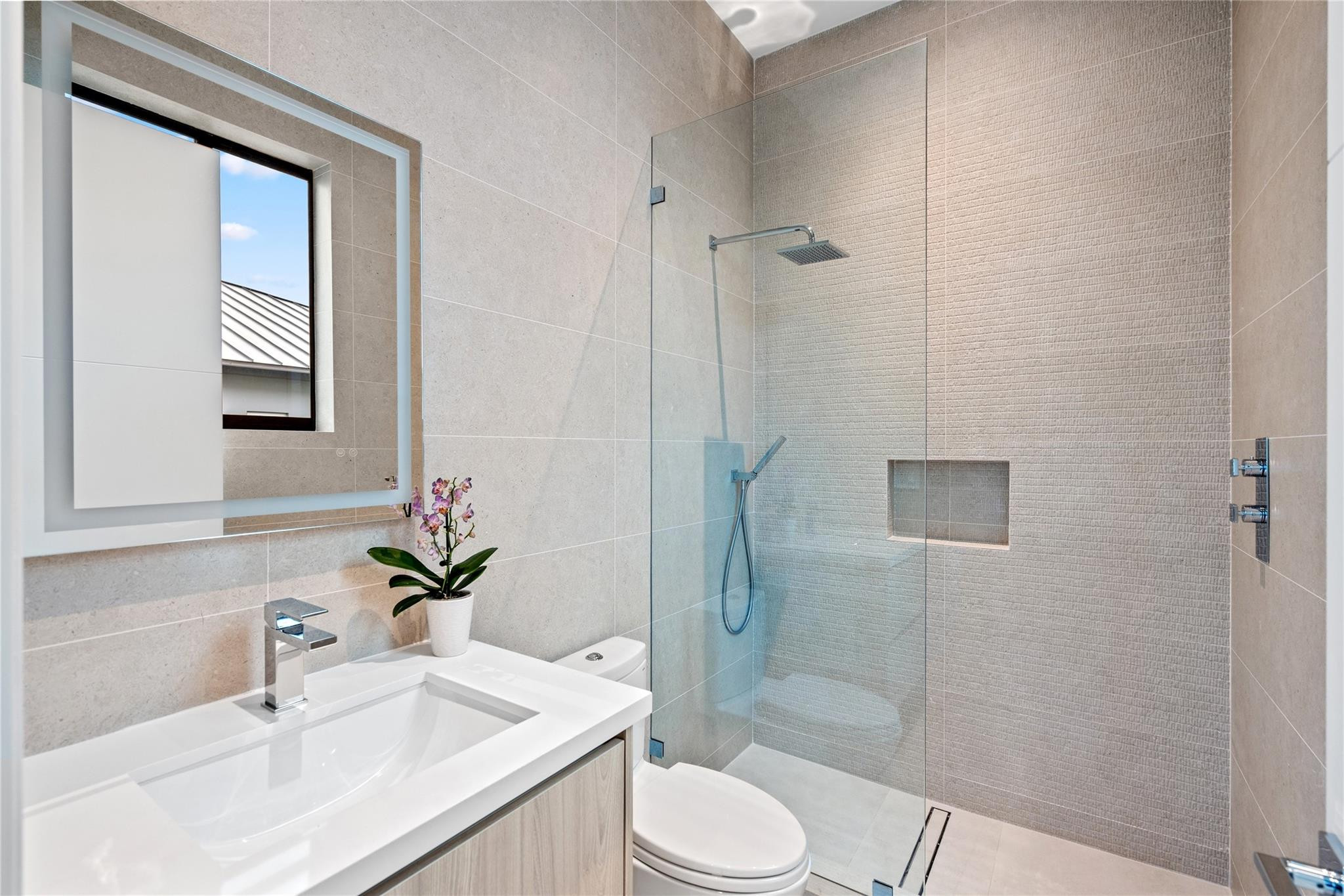 2405 Castilla Fort Lauderdale, FL 33301