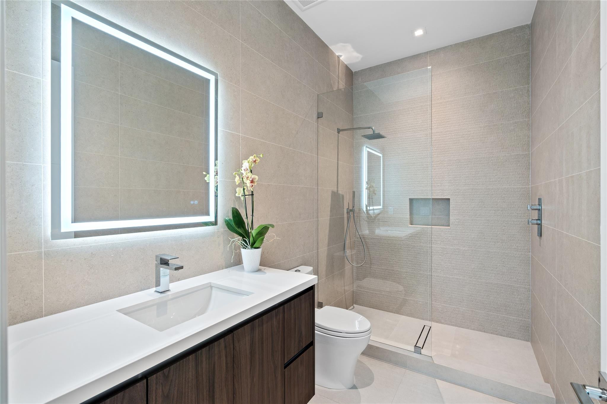 2405 Castilla Fort Lauderdale, FL 33301