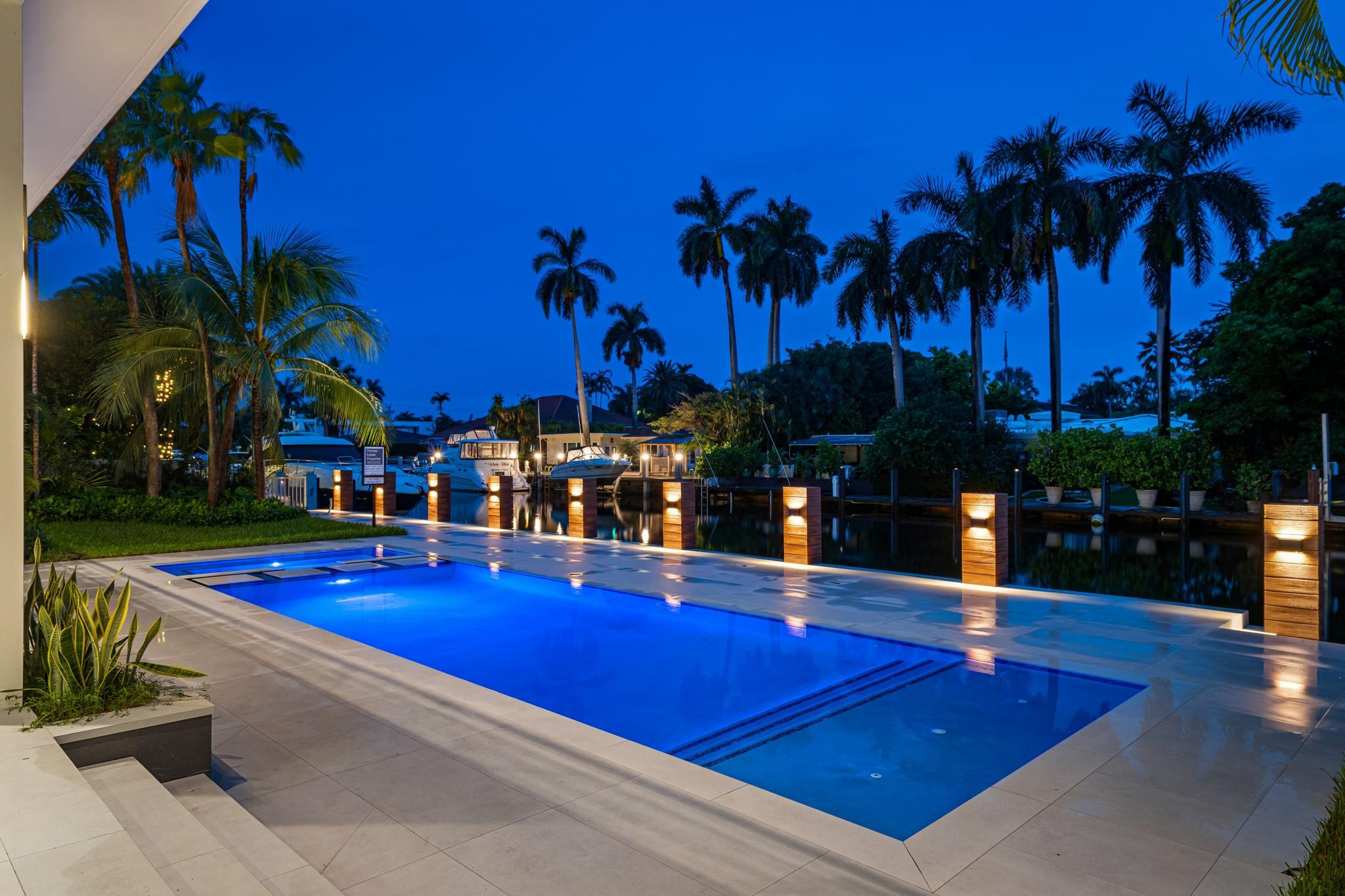 2405 Castilla Fort Lauderdale, FL 33301