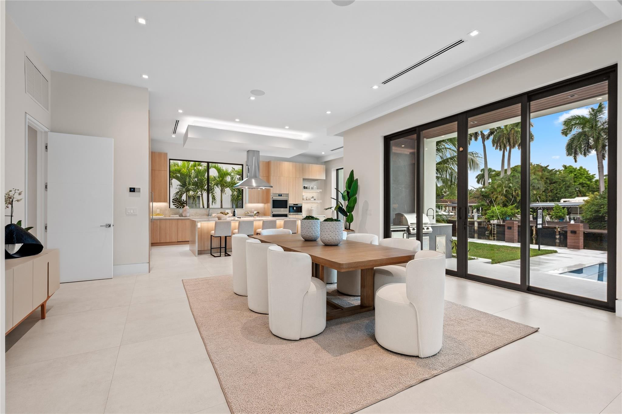 2405 Castilla Fort Lauderdale, FL 33301