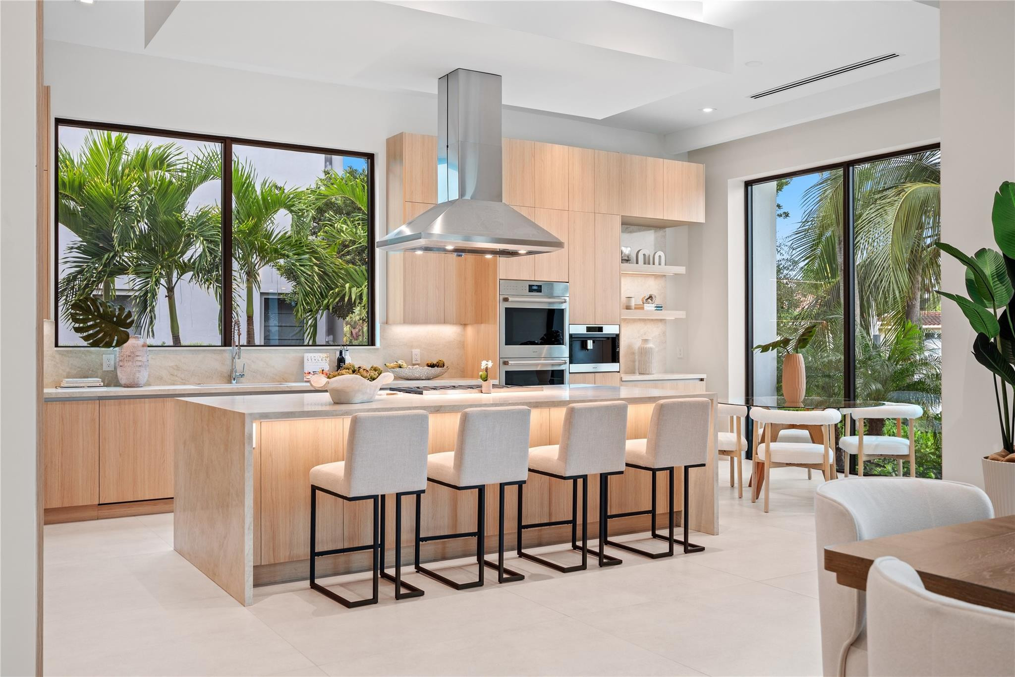 2405 Castilla Fort Lauderdale, FL 33301