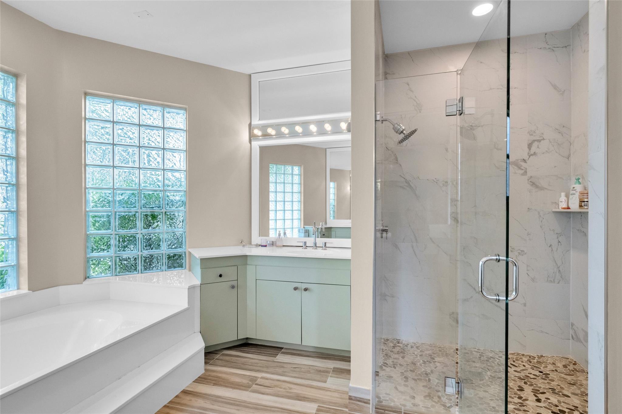 2511 Eagle Watch Ln Weston, FL 33327