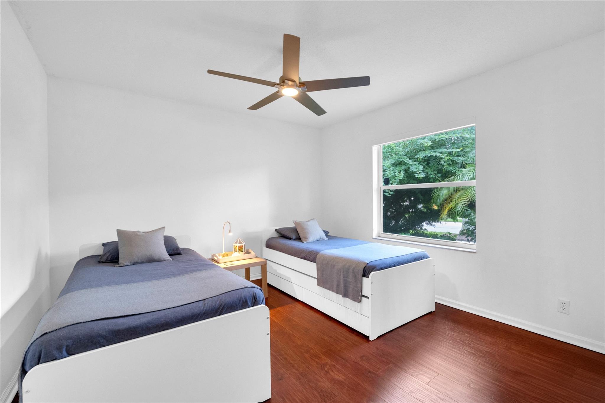 2511 Eagle Watch Ln Weston, FL 33327