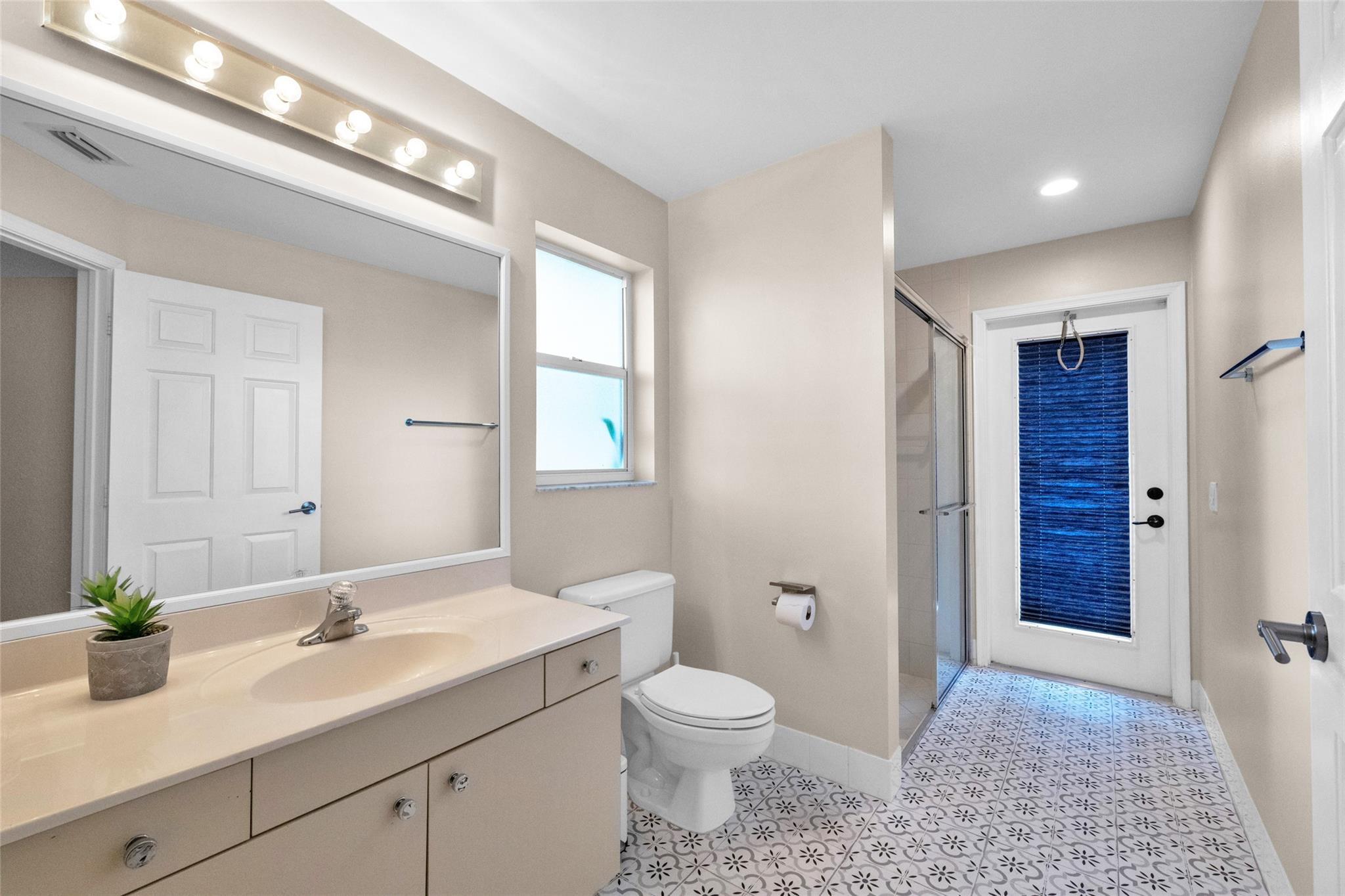 2511 Eagle Watch Ln Weston, FL 33327