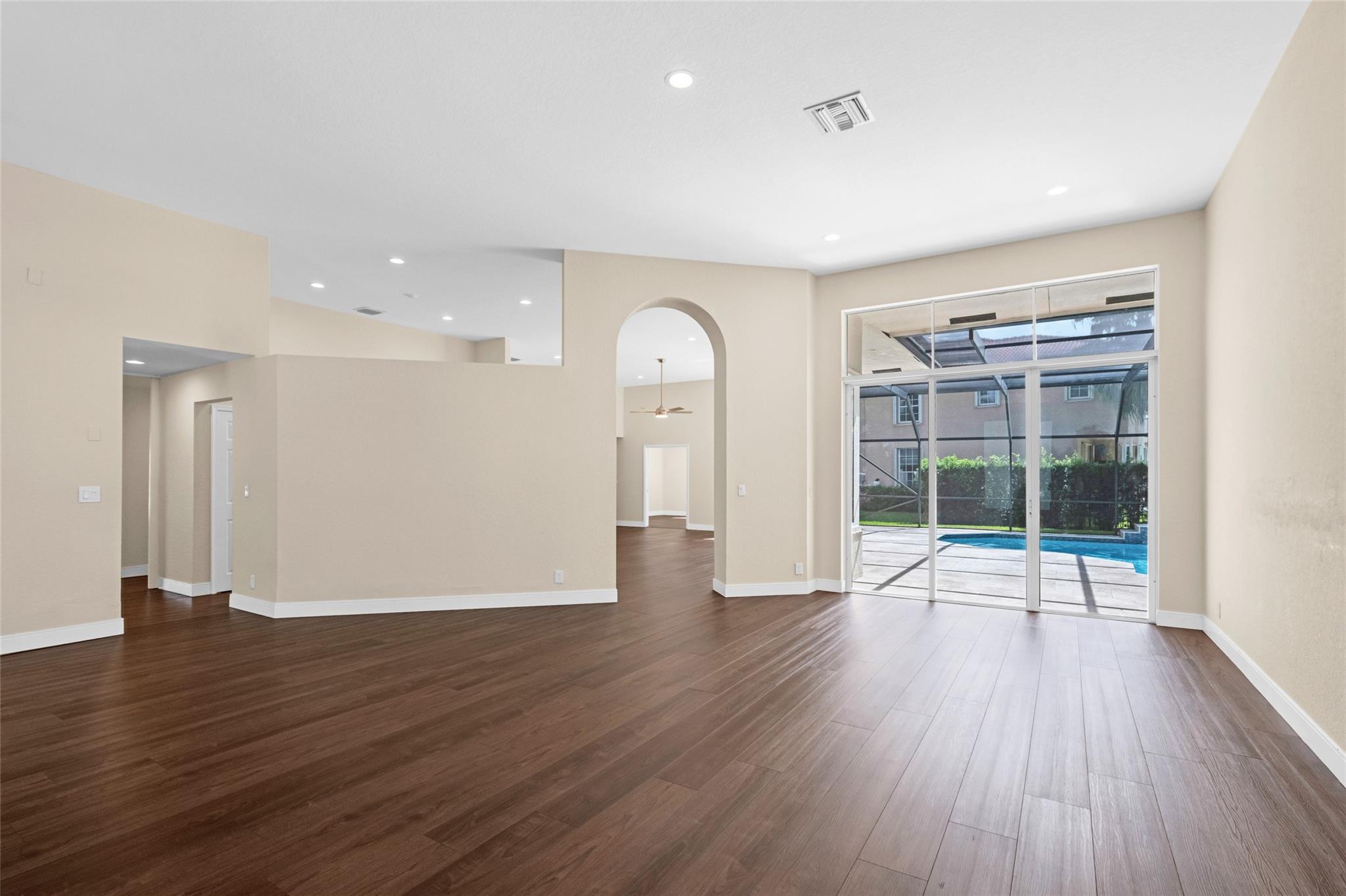 2511 Eagle Watch Ln Weston, FL 33327