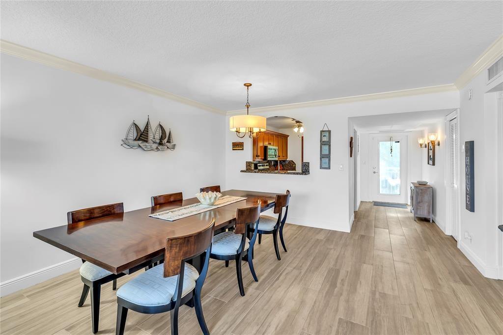 3150 NE 48th Ct #204 Lighthouse Point, FL 33064