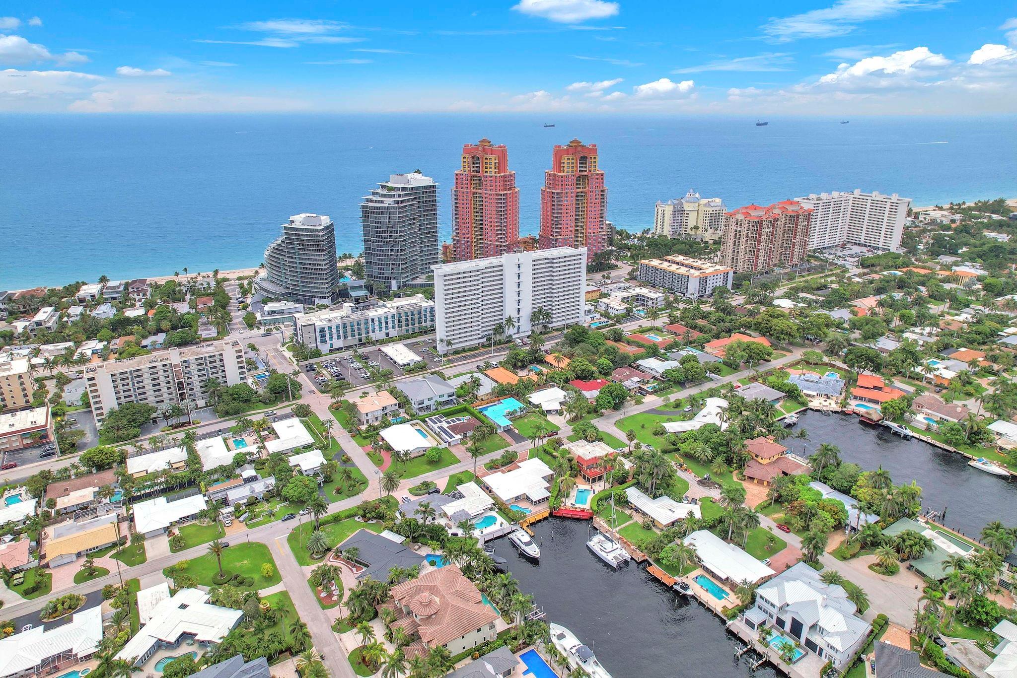 2212 NE 32nd Ave Fort Lauderdale, FL 33305