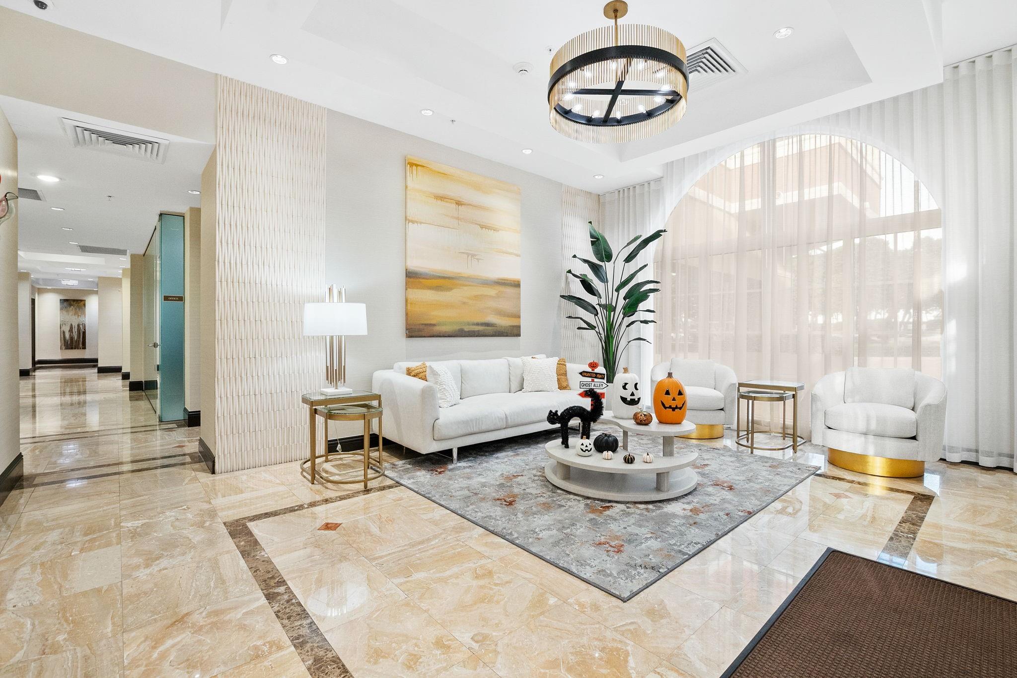 2011 N Ocean Blvd #206 Fort Lauderdale, FL 33305