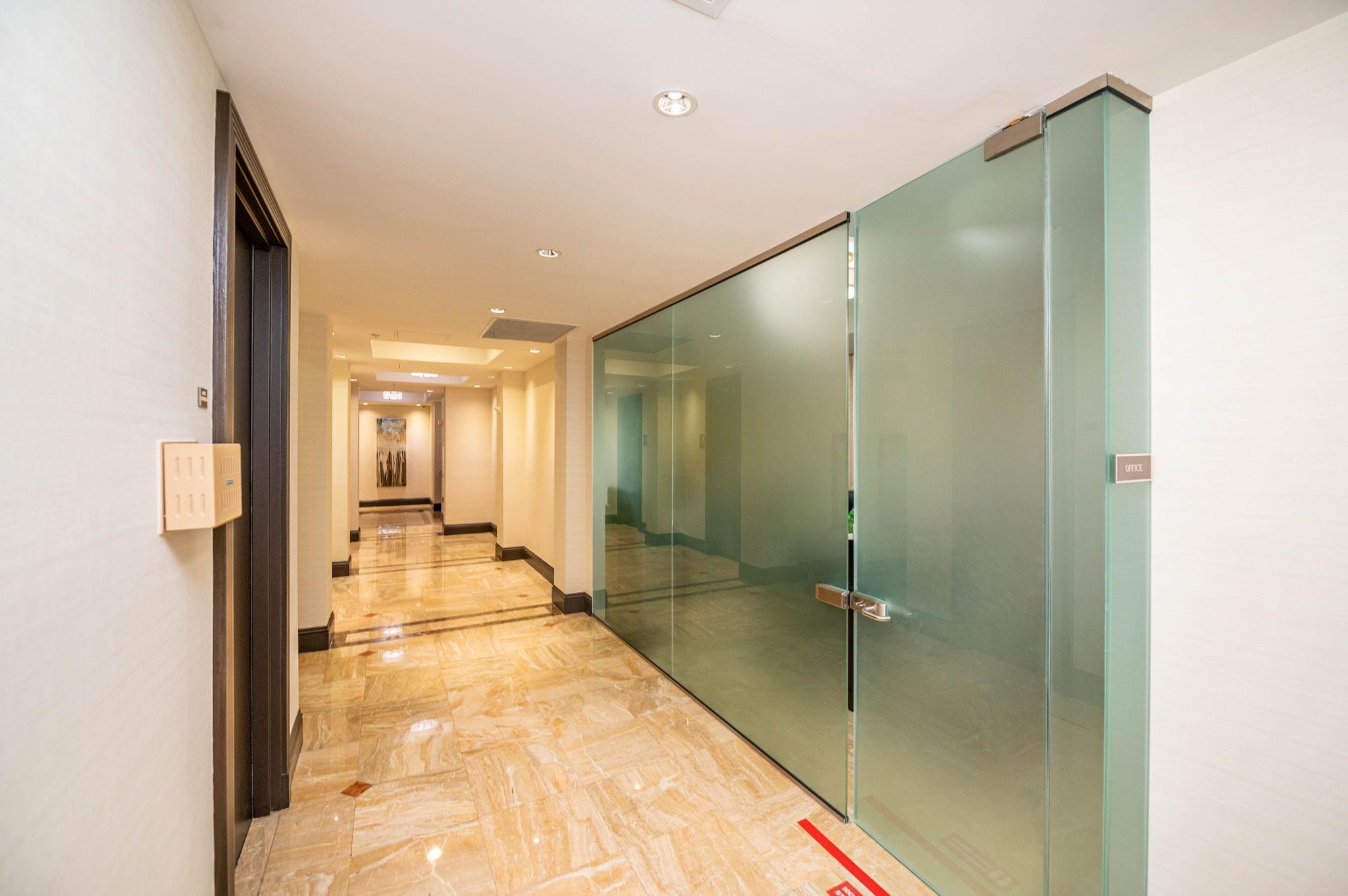 2011 N Ocean Blvd #206 Fort Lauderdale, FL 33305