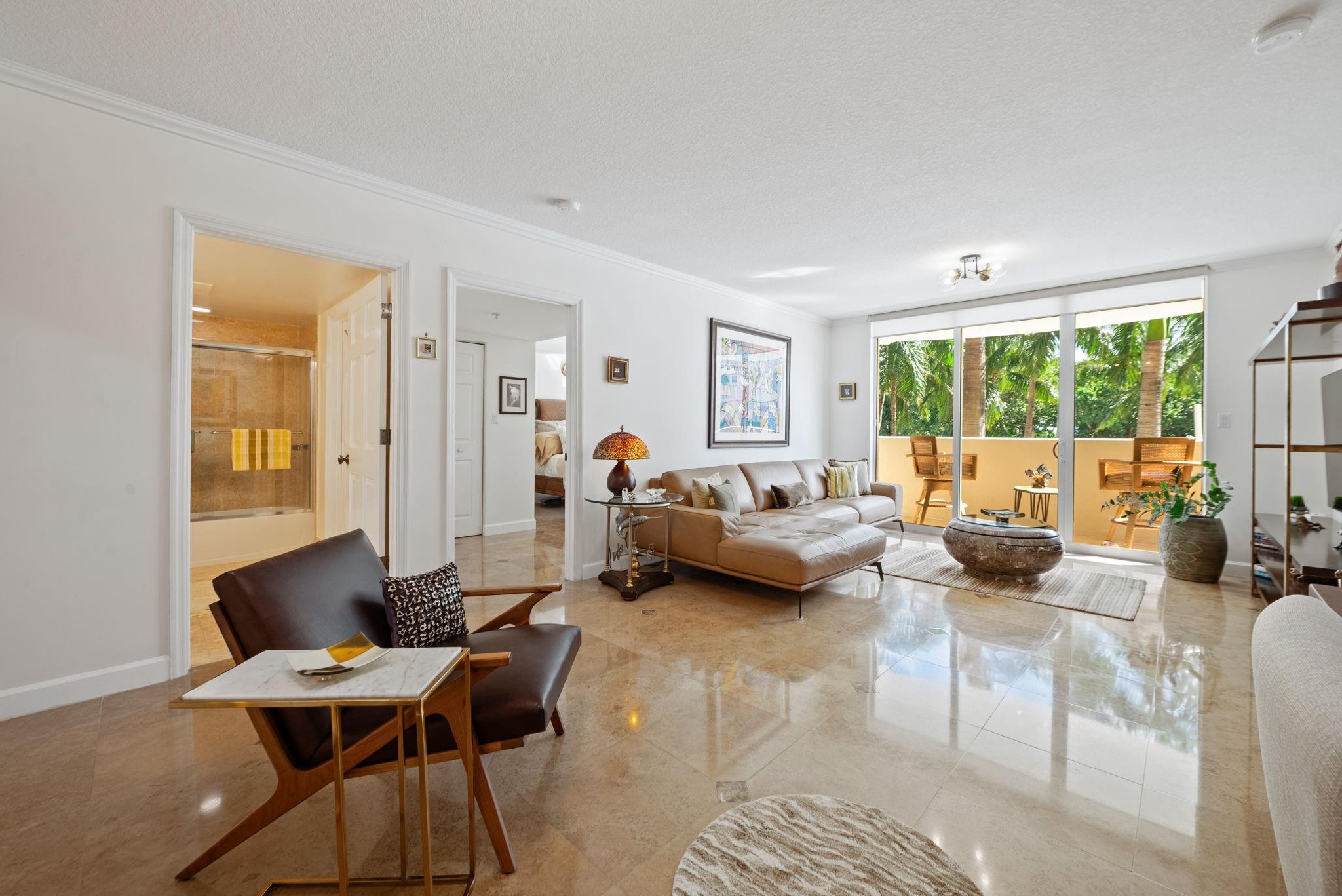 2011 N Ocean Blvd #206 Fort Lauderdale, FL 33305