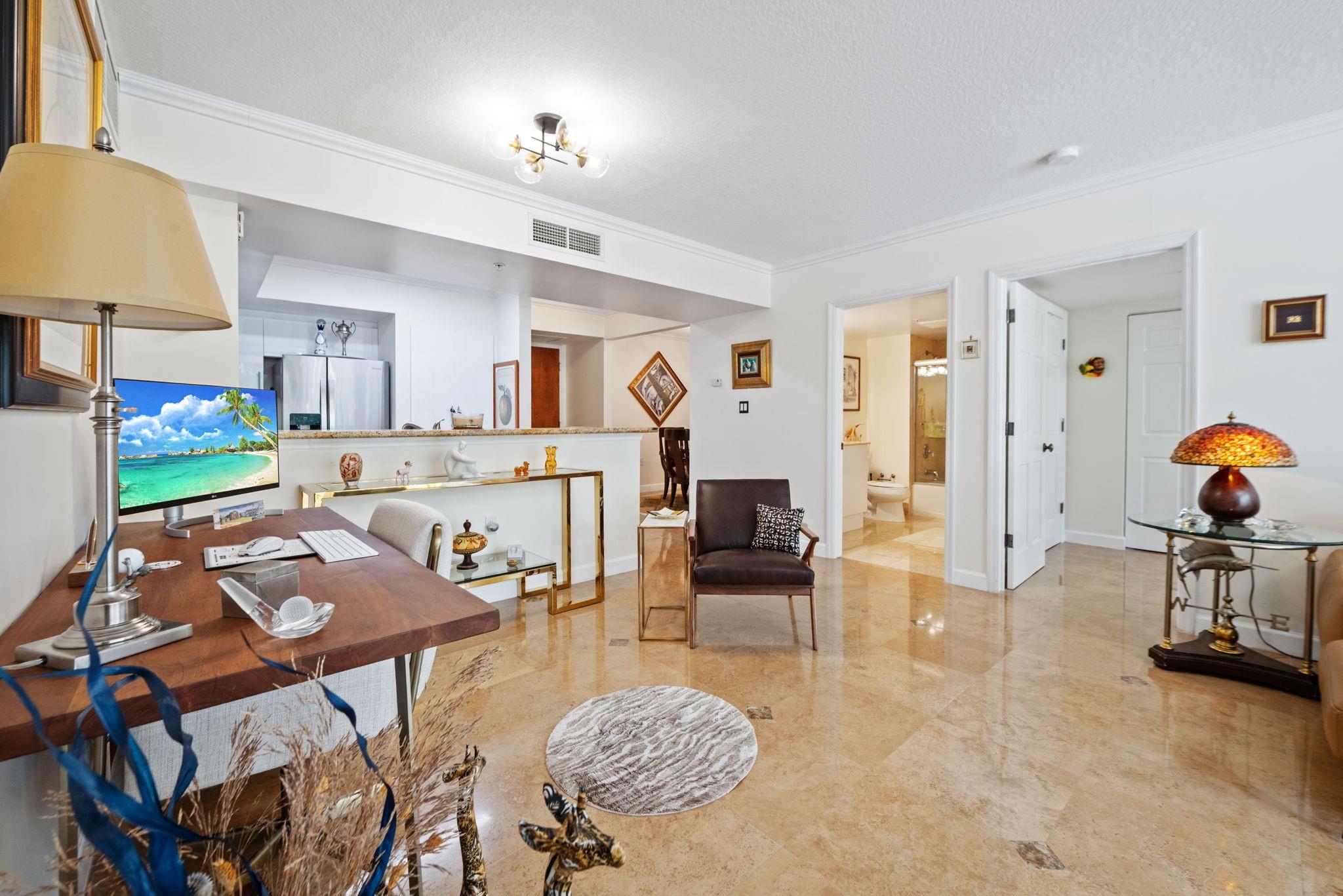 2011 N Ocean Blvd #206 Fort Lauderdale, FL 33305