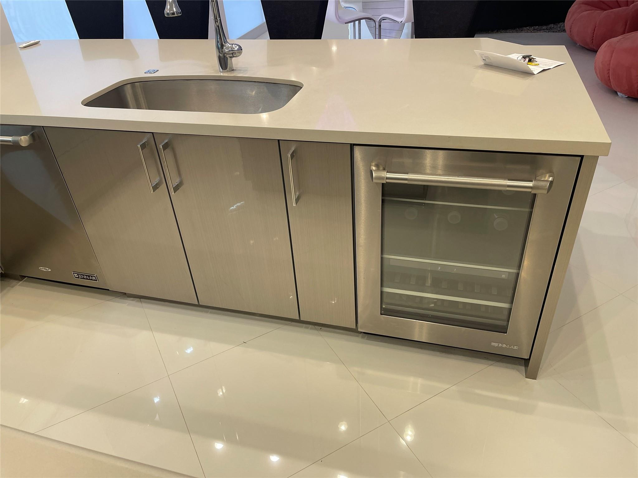 100 S Birch #2502C Fort Lauderdale, FL 33316