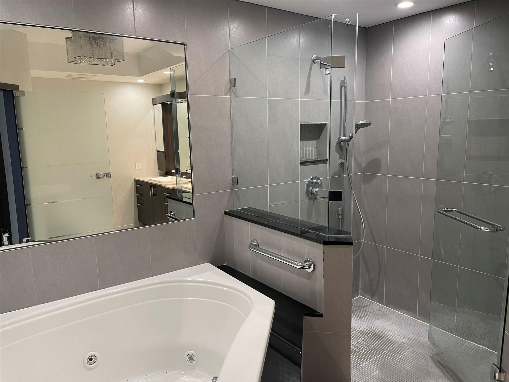 100 S Birch #2502C Fort Lauderdale, FL 33316