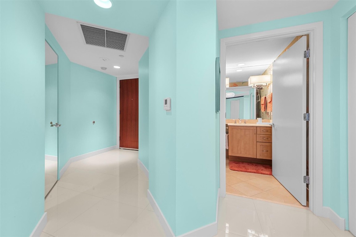 2821 N Ocean Blvd #1103S Fort Lauderdale, FL 33308