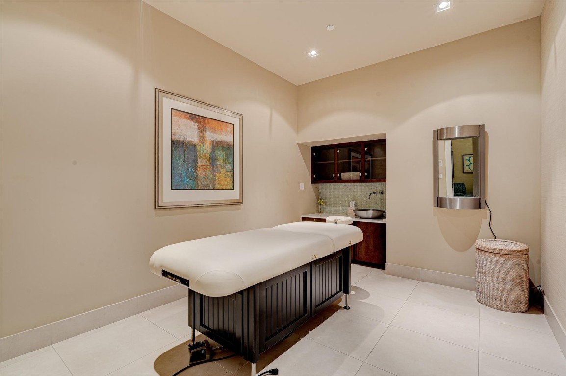 2821 N Ocean Blvd #1103S Fort Lauderdale, FL 33308