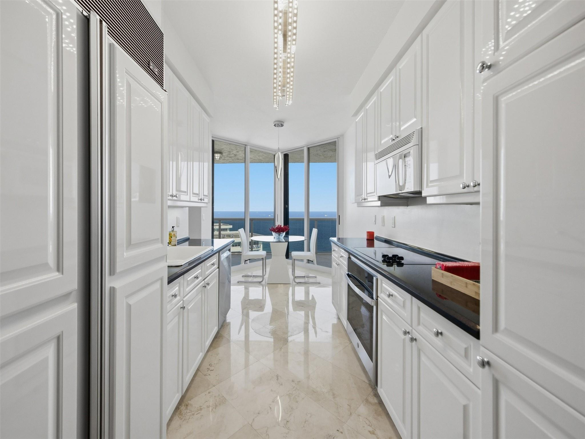 3200 N Ocean #2505 Fort Lauderdale, FL 33308