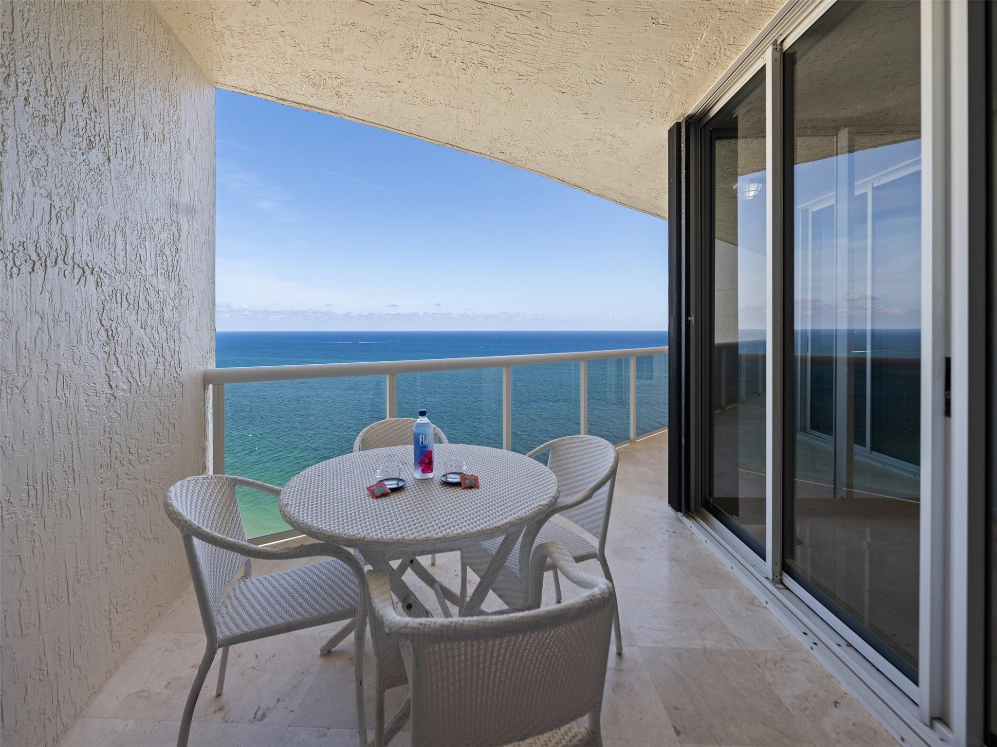 3200 N Ocean #2505 Fort Lauderdale, FL 33308