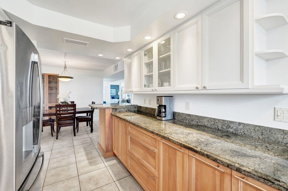 524 Orton Ave #702 Fort Lauderdale, FL 33304