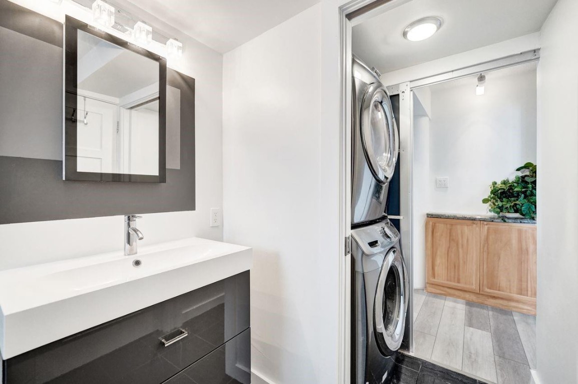 524 Orton Ave #702 Fort Lauderdale, FL 33304