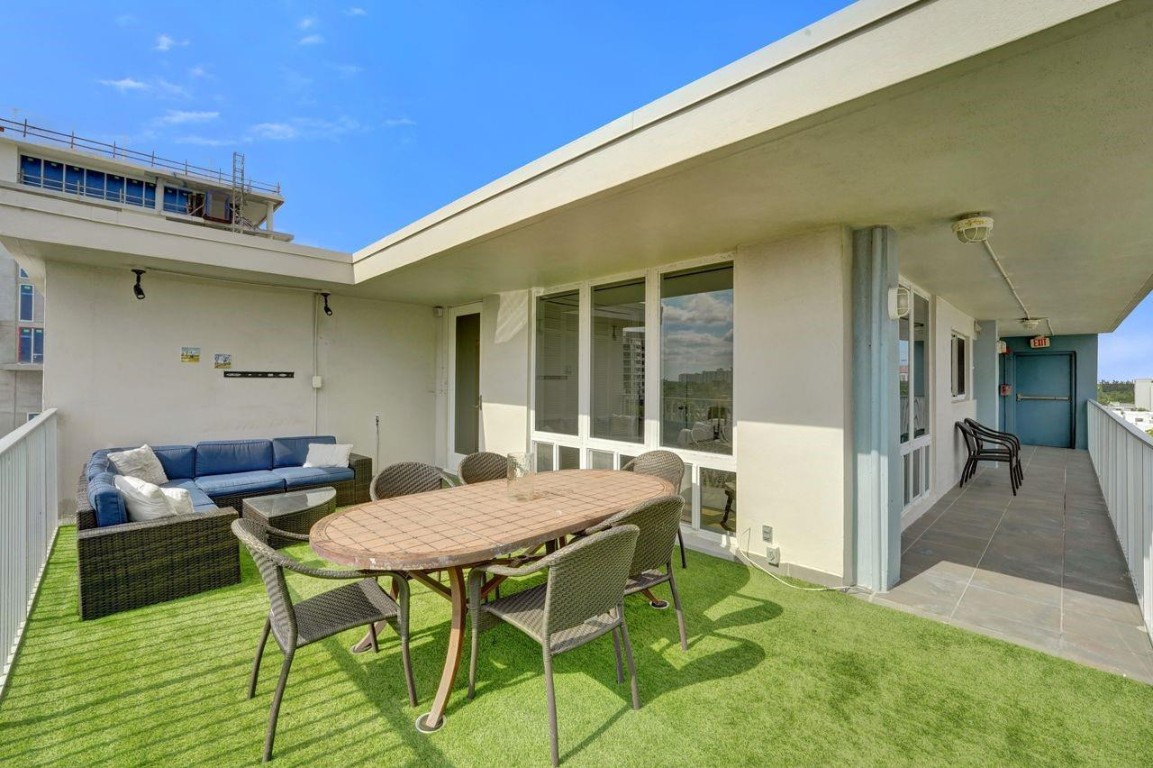 524 Orton Ave #702 Fort Lauderdale, FL 33304