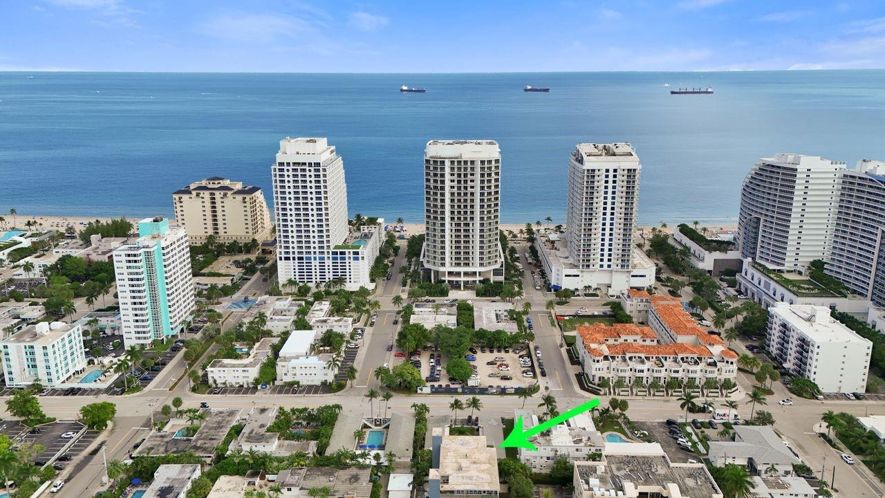 524 Orton Ave #702 Fort Lauderdale, FL 33304