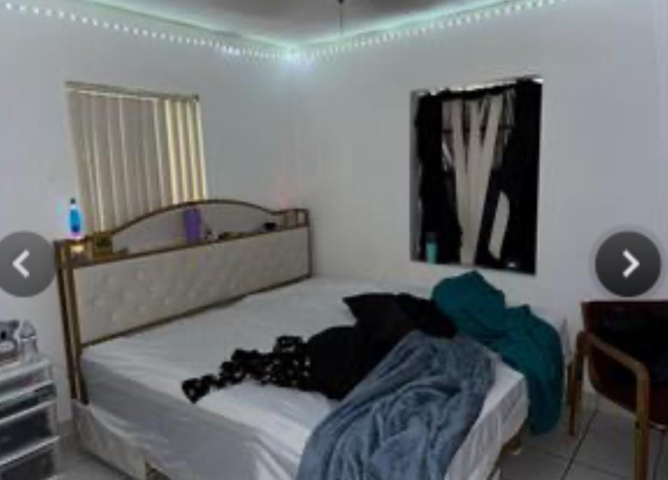 5635 Grant St Hollywood, FL 33021