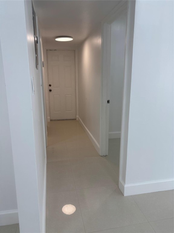 5635 Grant St Hollywood, FL 33021