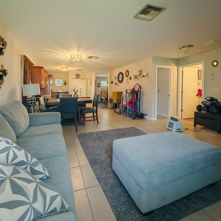 1403 SW 27th Ct Fort Lauderdale, FL 33315