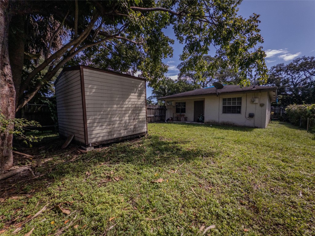 1403 SW 27th Ct Fort Lauderdale, FL 33315