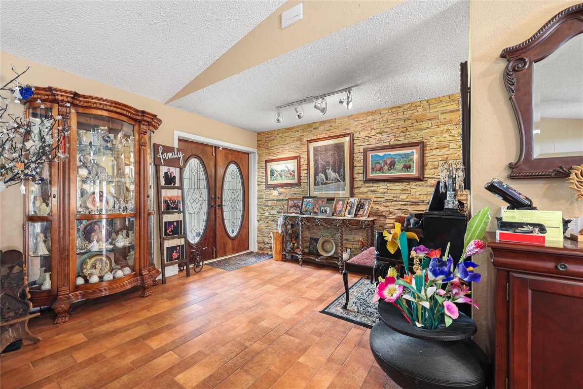 9700 NW 28th St Hollywood, FL 33024