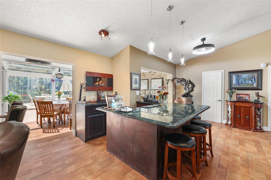 9700 NW 28th St Hollywood, FL 33024