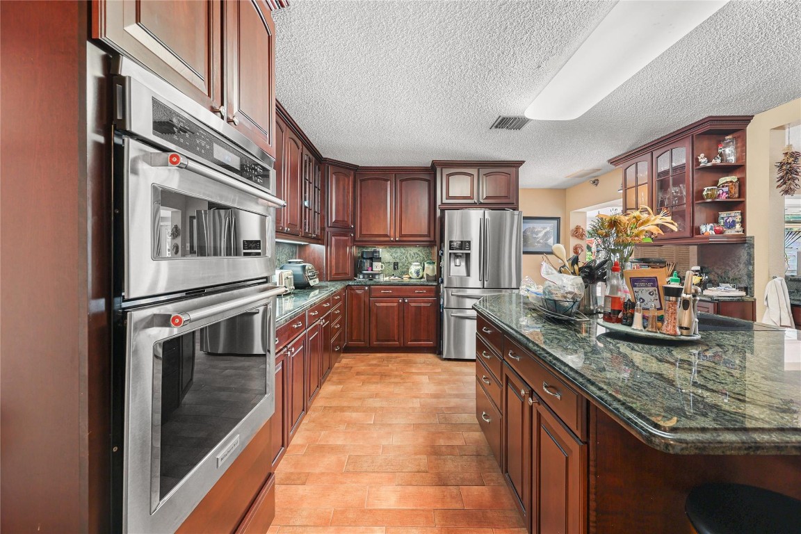 9700 NW 28th St Hollywood, FL 33024