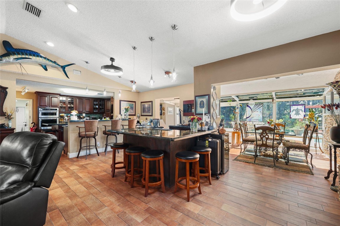 9700 NW 28th St Hollywood, FL 33024