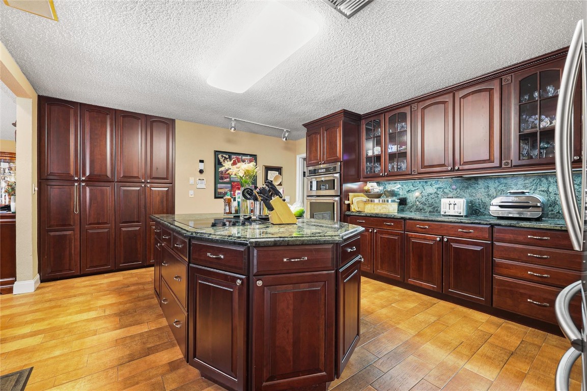 9700 NW 28th St Hollywood, FL 33024