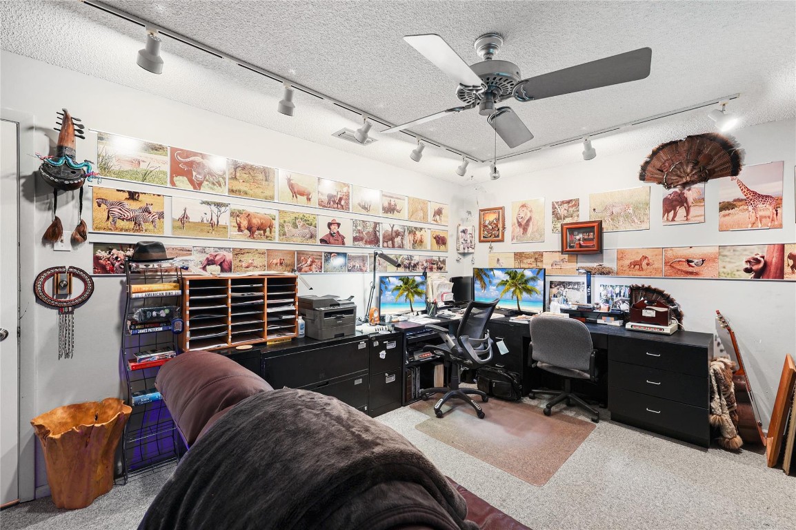 9700 NW 28th St Hollywood, FL 33024