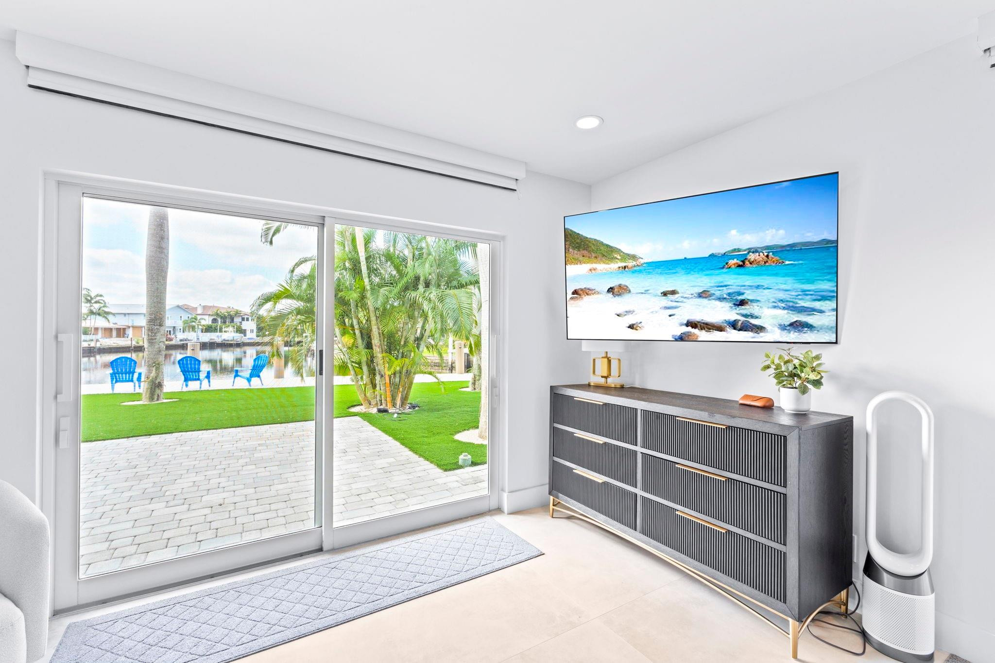 1725 NE 23rd Fort Lauderdale, FL 33305