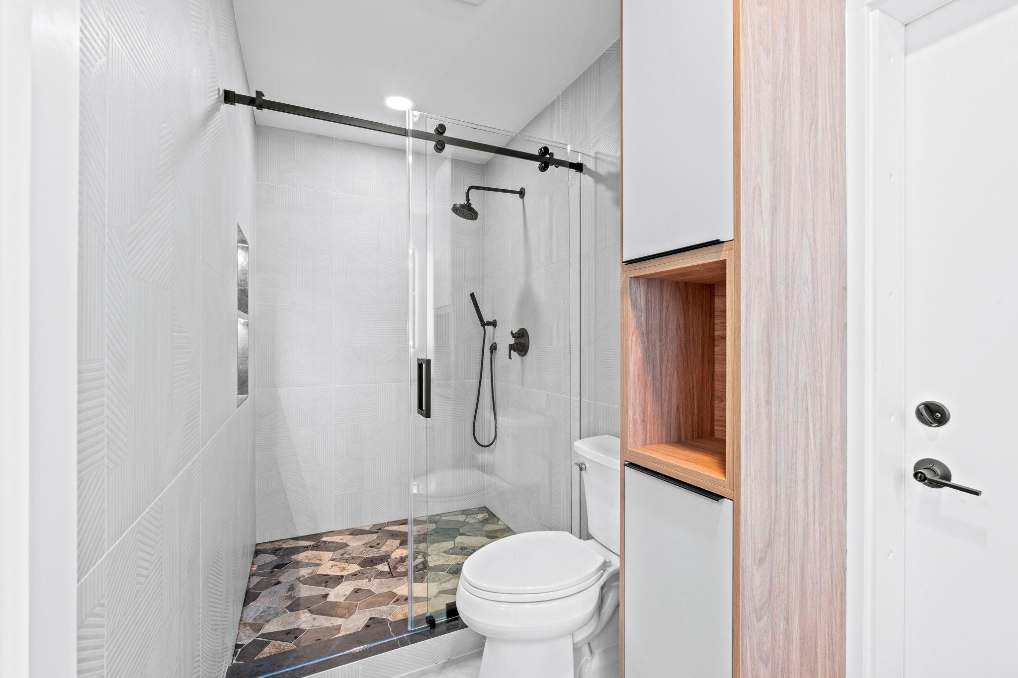 1725 NE 23rd Fort Lauderdale, FL 33305