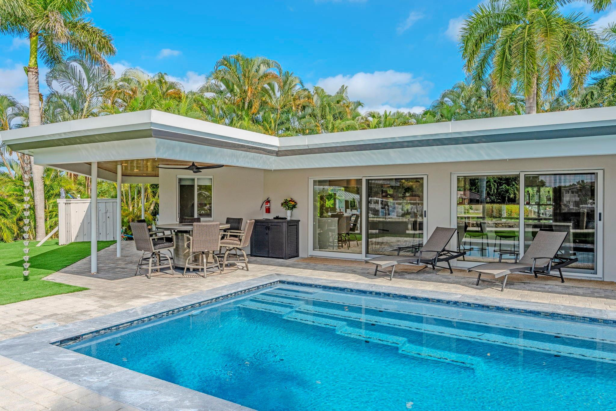 1725 NE 23rd Fort Lauderdale, FL 33305