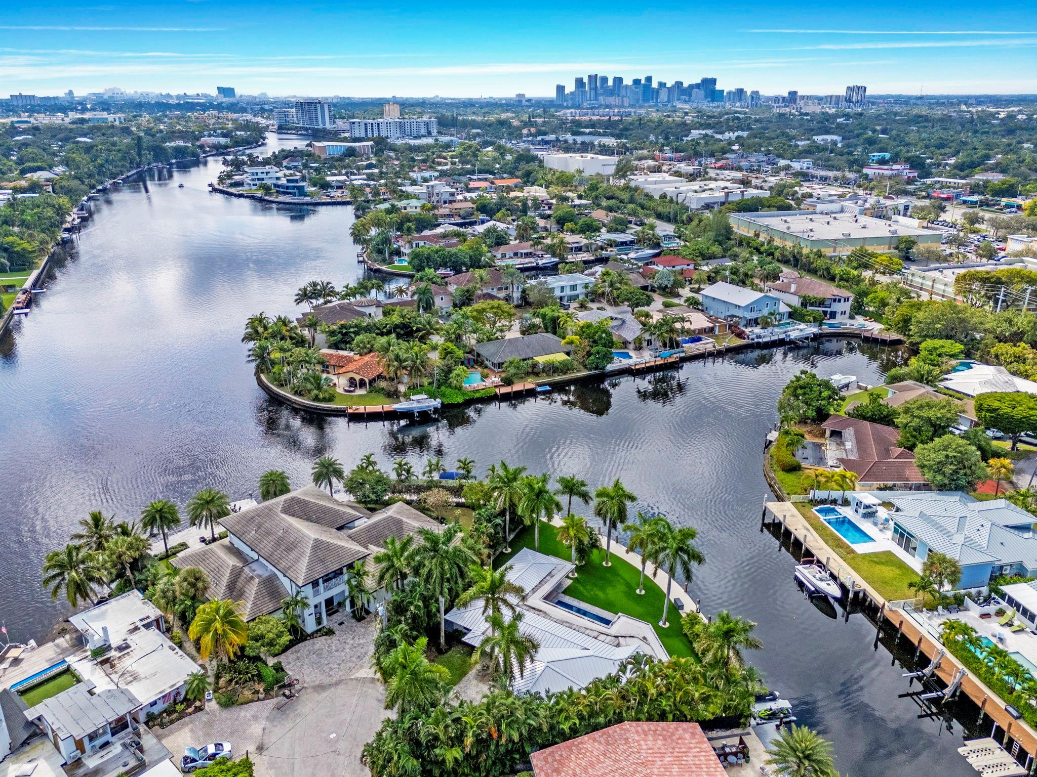 1725 NE 23rd Fort Lauderdale, FL 33305