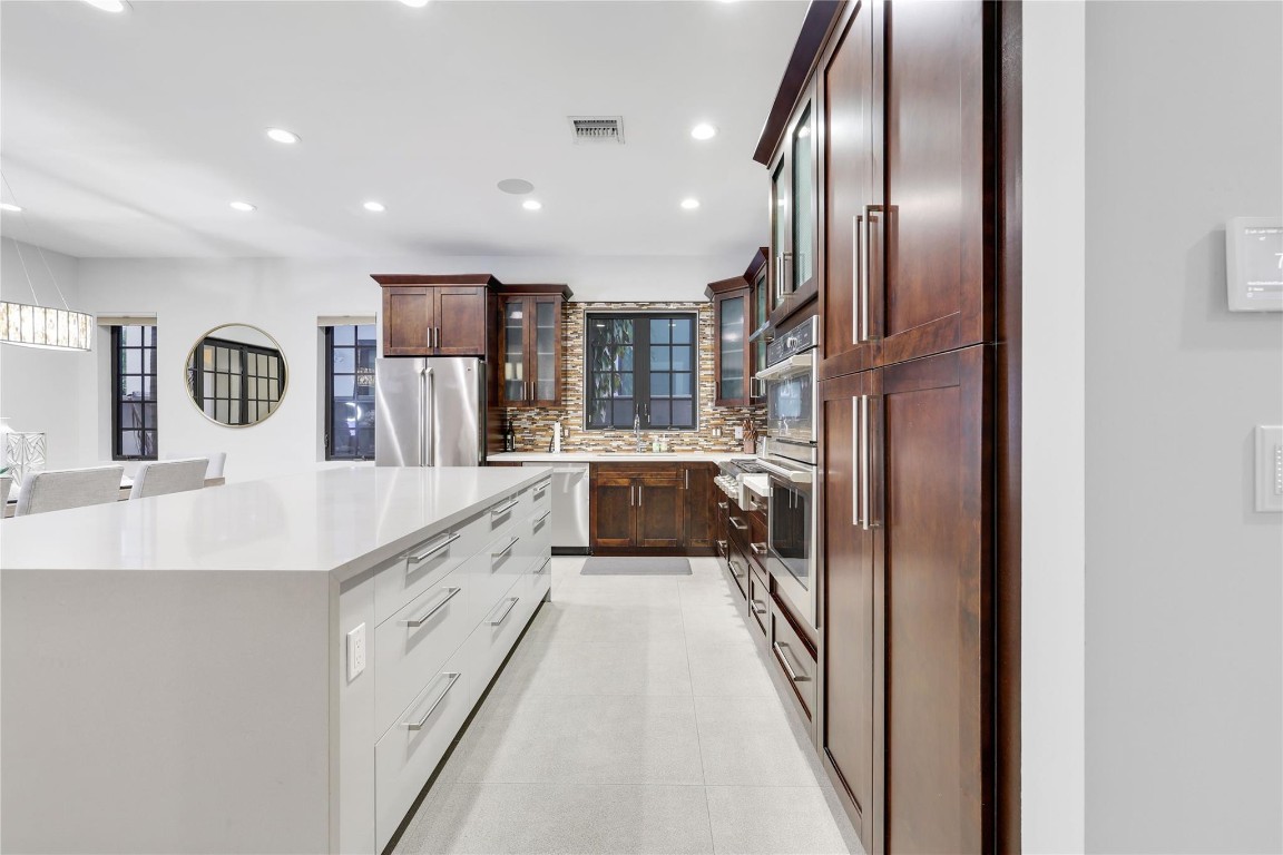 1404 SE 2nd Fort Lauderdale, FL 33301