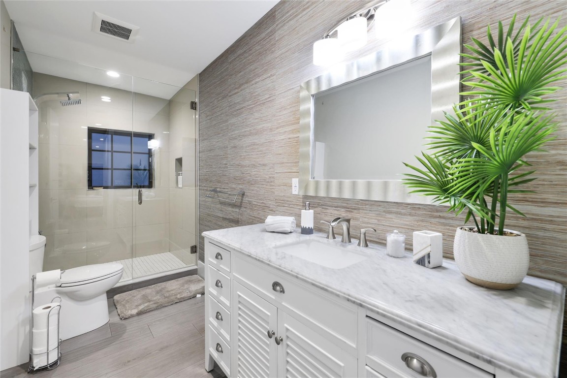 1404 SE 2nd Fort Lauderdale, FL 33301